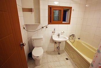 Namsan Gil Hotel Сеул Екстериор снимка